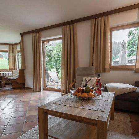 שפאו אם ווילדן קייזר Appartementhaus Zum Schneider מראה חיצוני תמונה